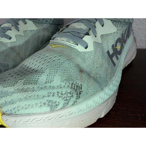 Hoka One One Challenger ATR 7 Running Shoes Sneakers Green Womens Size 9 B - Picture 3 of 12